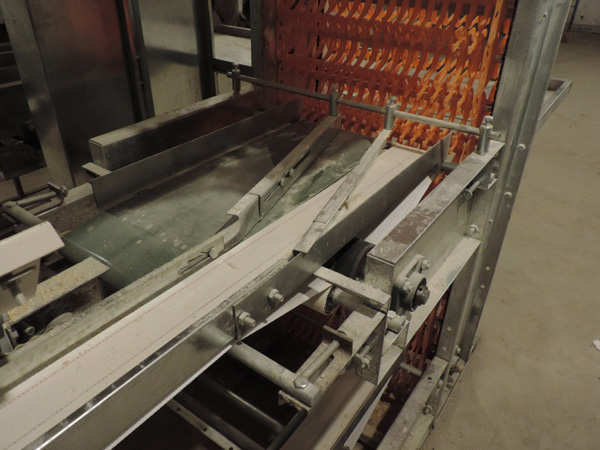 層疊式蛋雞籠養(yǎng)養(yǎng)雞設備